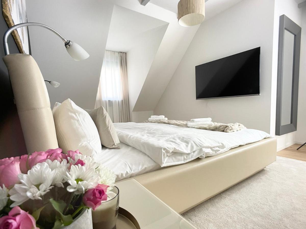M-Style 04 Apartment Mit Balkon Und Gasgrill, 24H Self-Check-In, Free Parking, Netflix Norimberk Exteriér fotografie