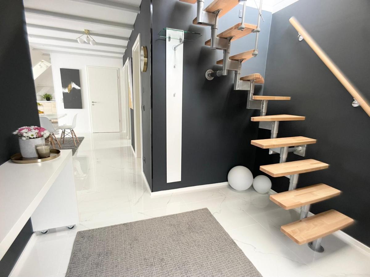 M-Style 04 Apartment Mit Balkon Und Gasgrill, 24H Self-Check-In, Free Parking, Netflix Norimberk Exteriér fotografie