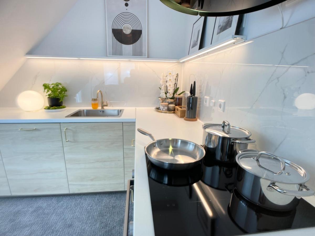 M-Style 04 Apartment Mit Balkon Und Gasgrill, 24H Self-Check-In, Free Parking, Netflix Norimberk Exteriér fotografie